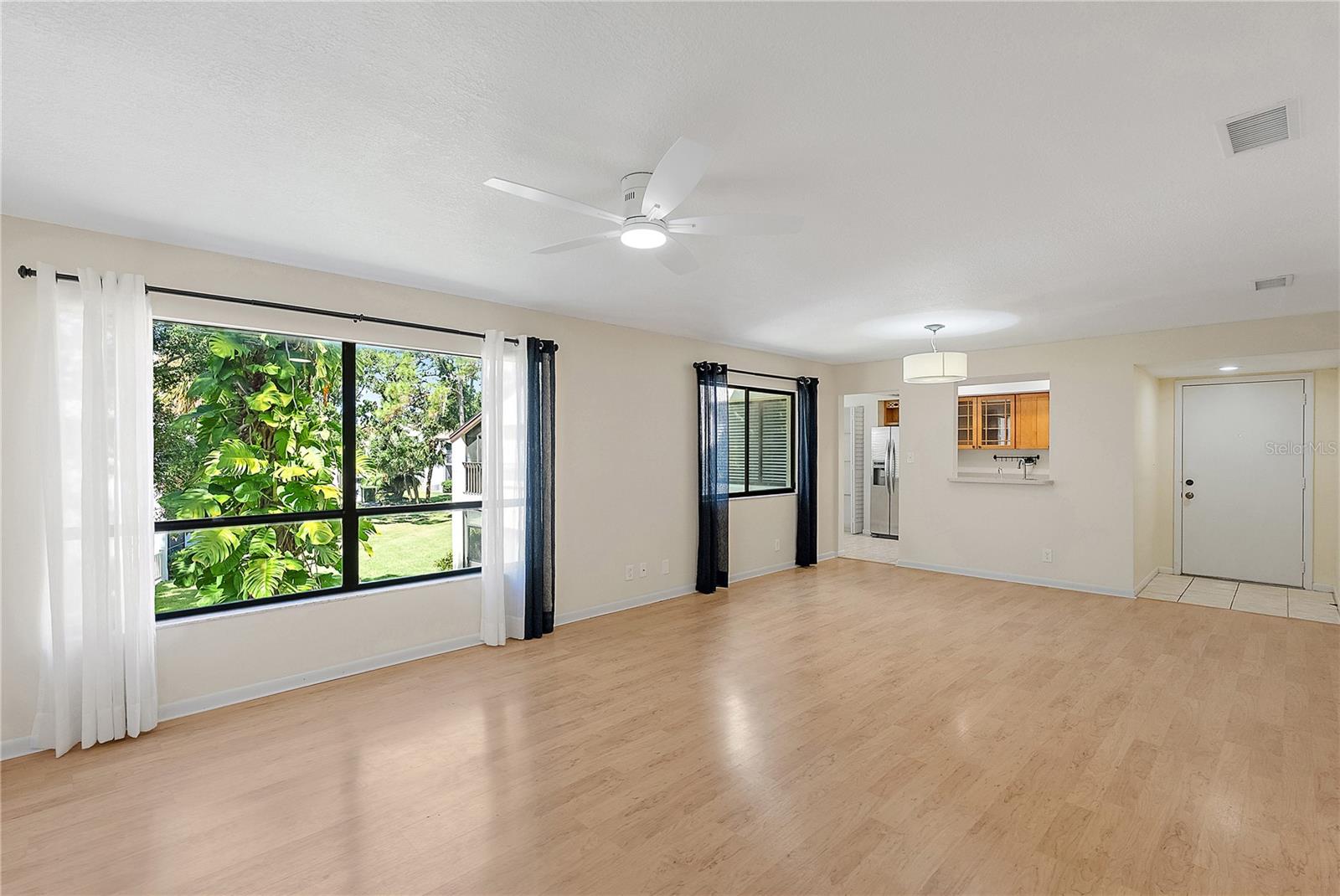 700 STARKEY RD #1525, LARGO, FL, 33771