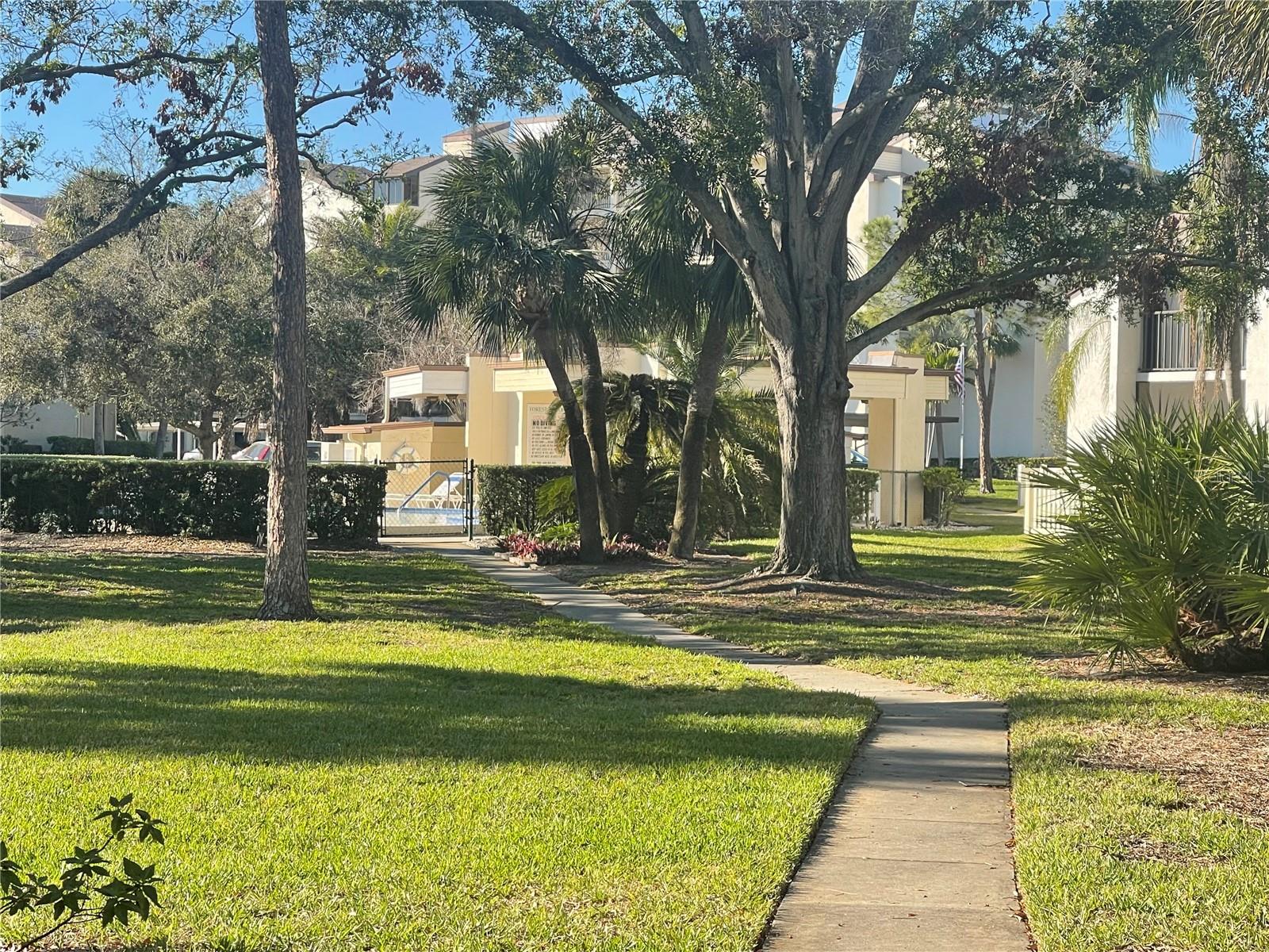 700 STARKEY RD #1525, LARGO, FL, 33771