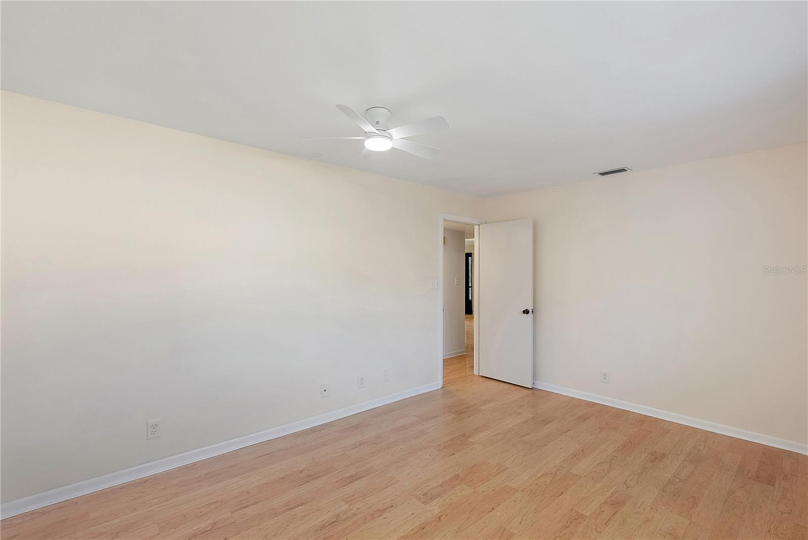 700 STARKEY RD #1525, LARGO, FL, 33771