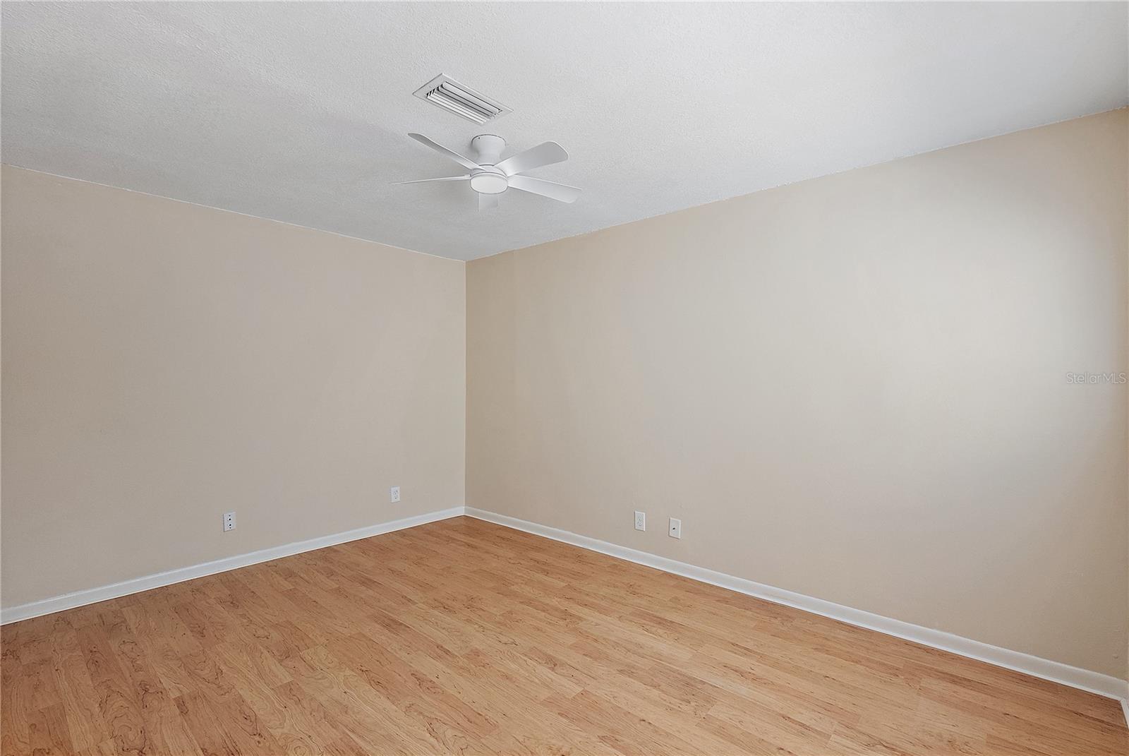 700 STARKEY RD #1525, LARGO, FL, 33771
