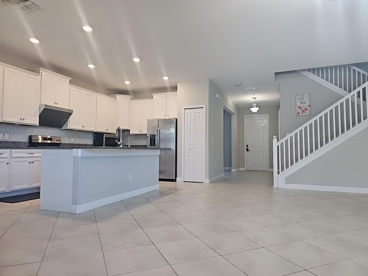 16307 HYDE MANOR DR, TAMPA, FL, 33647
