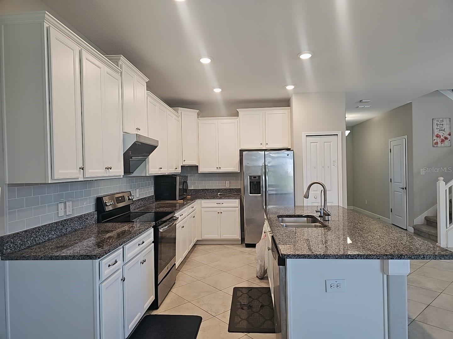 16307 HYDE MANOR DR, TAMPA, FL, 33647