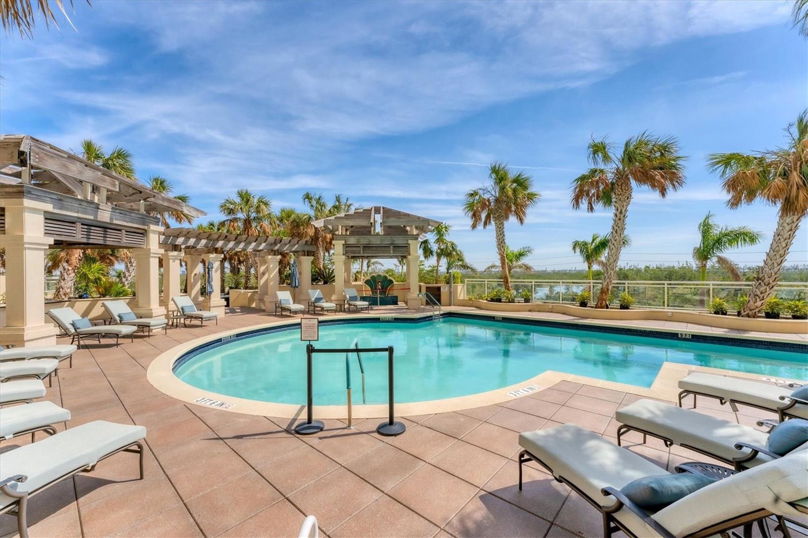 1300 BENJAMIN FRANKLIN DR #304, SARASOTA, FL, 34236
