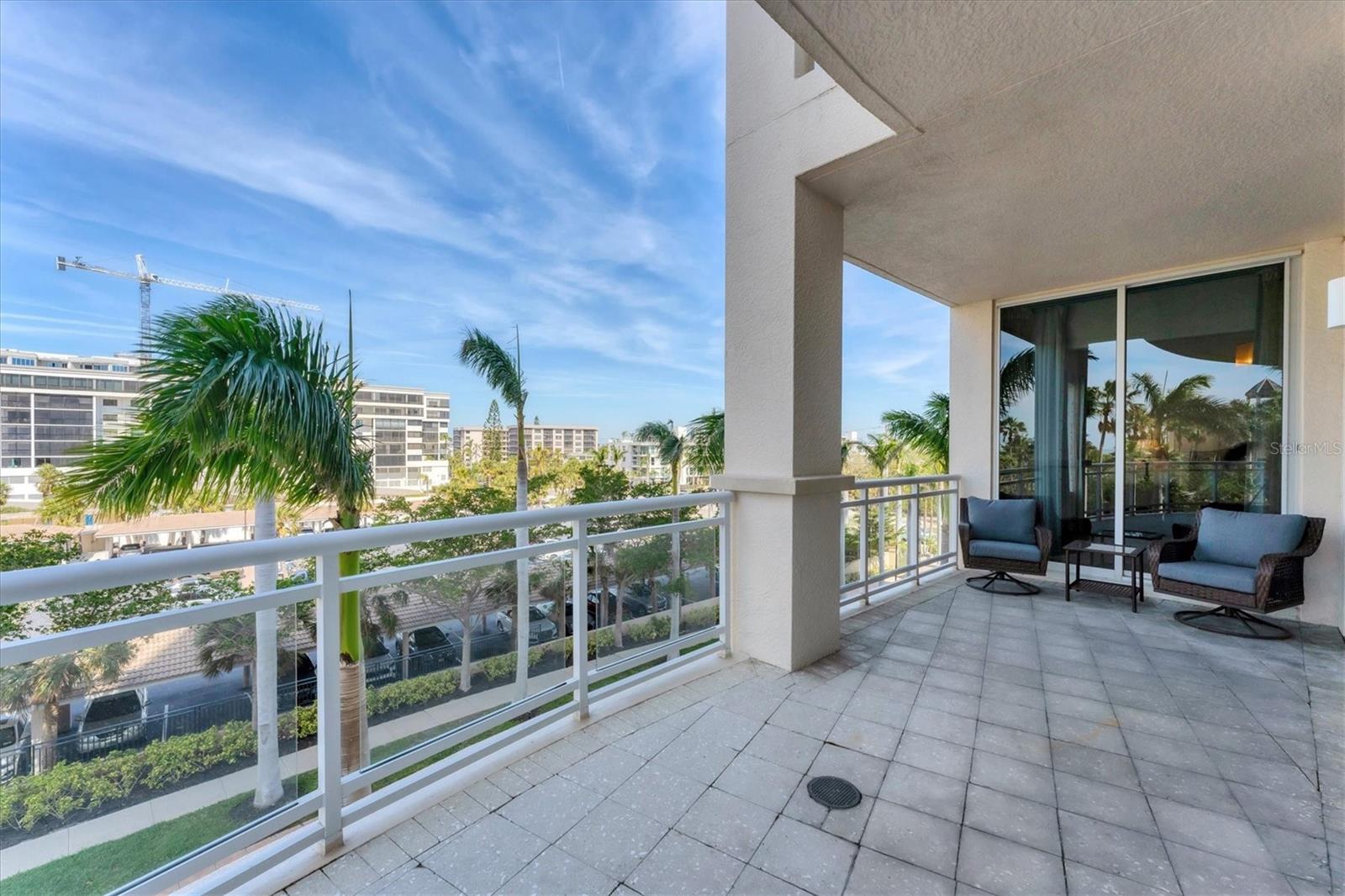 1300 BENJAMIN FRANKLIN DR #304, SARASOTA, FL, 34236