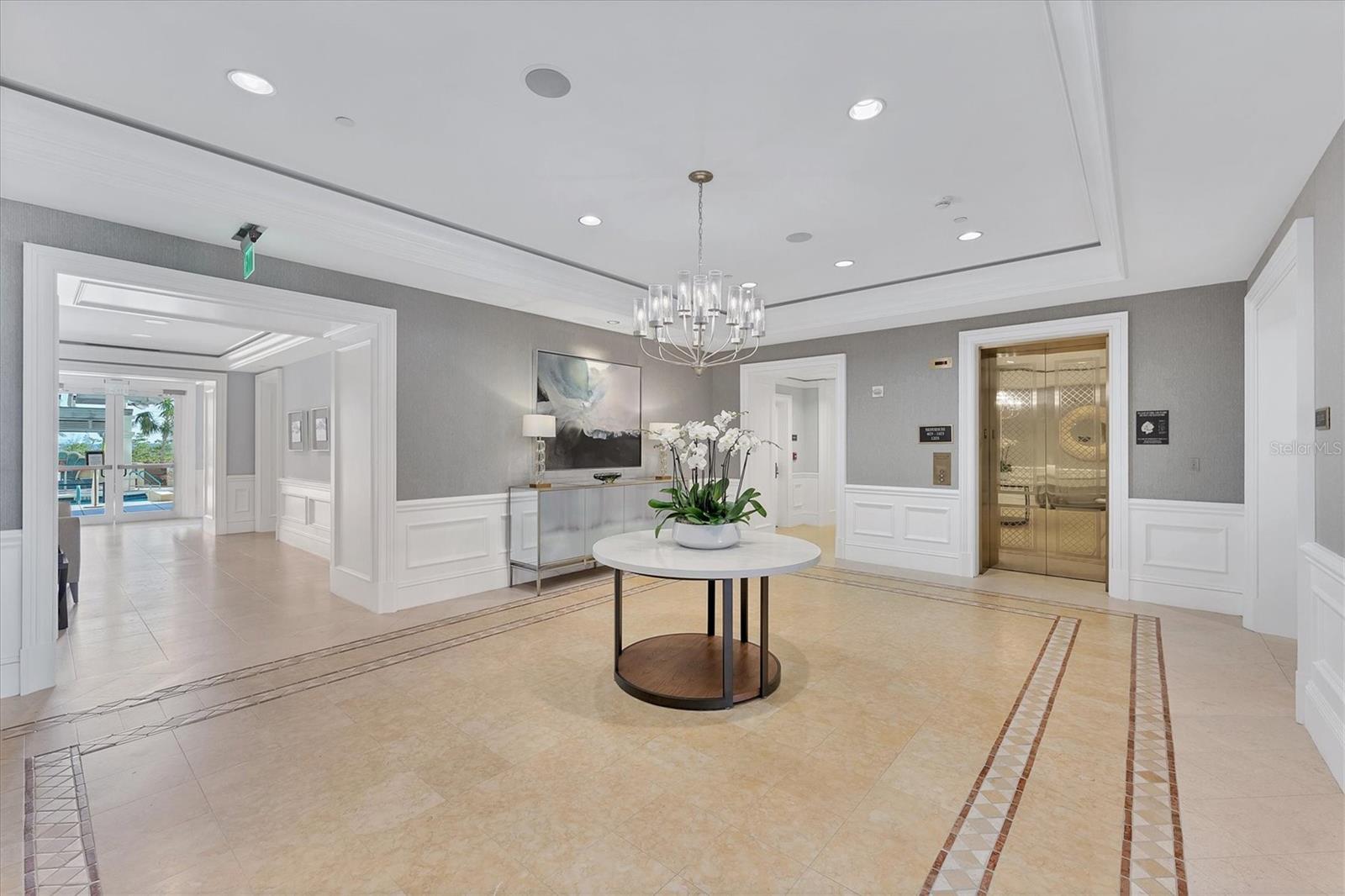 1300 BENJAMIN FRANKLIN DR #304, SARASOTA, FL, 34236