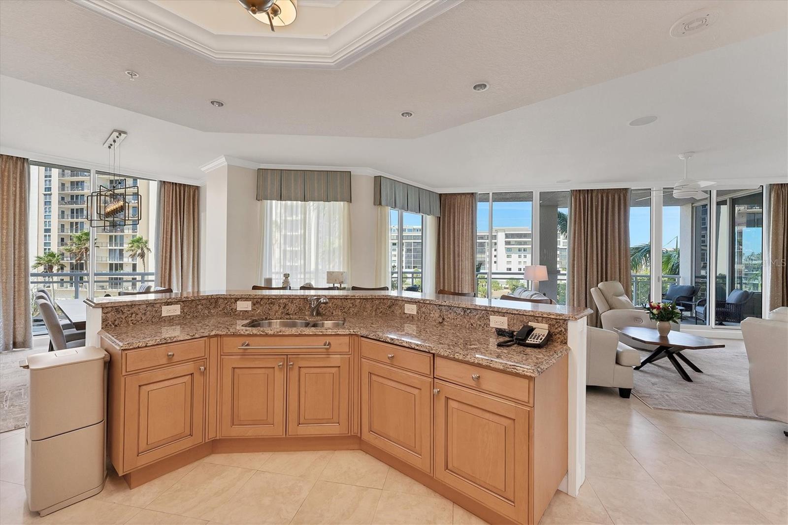 1300 BENJAMIN FRANKLIN DR #304, SARASOTA, FL, 34236