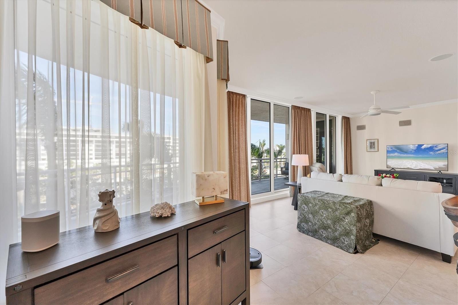 1300 BENJAMIN FRANKLIN DR #304, SARASOTA, FL, 34236