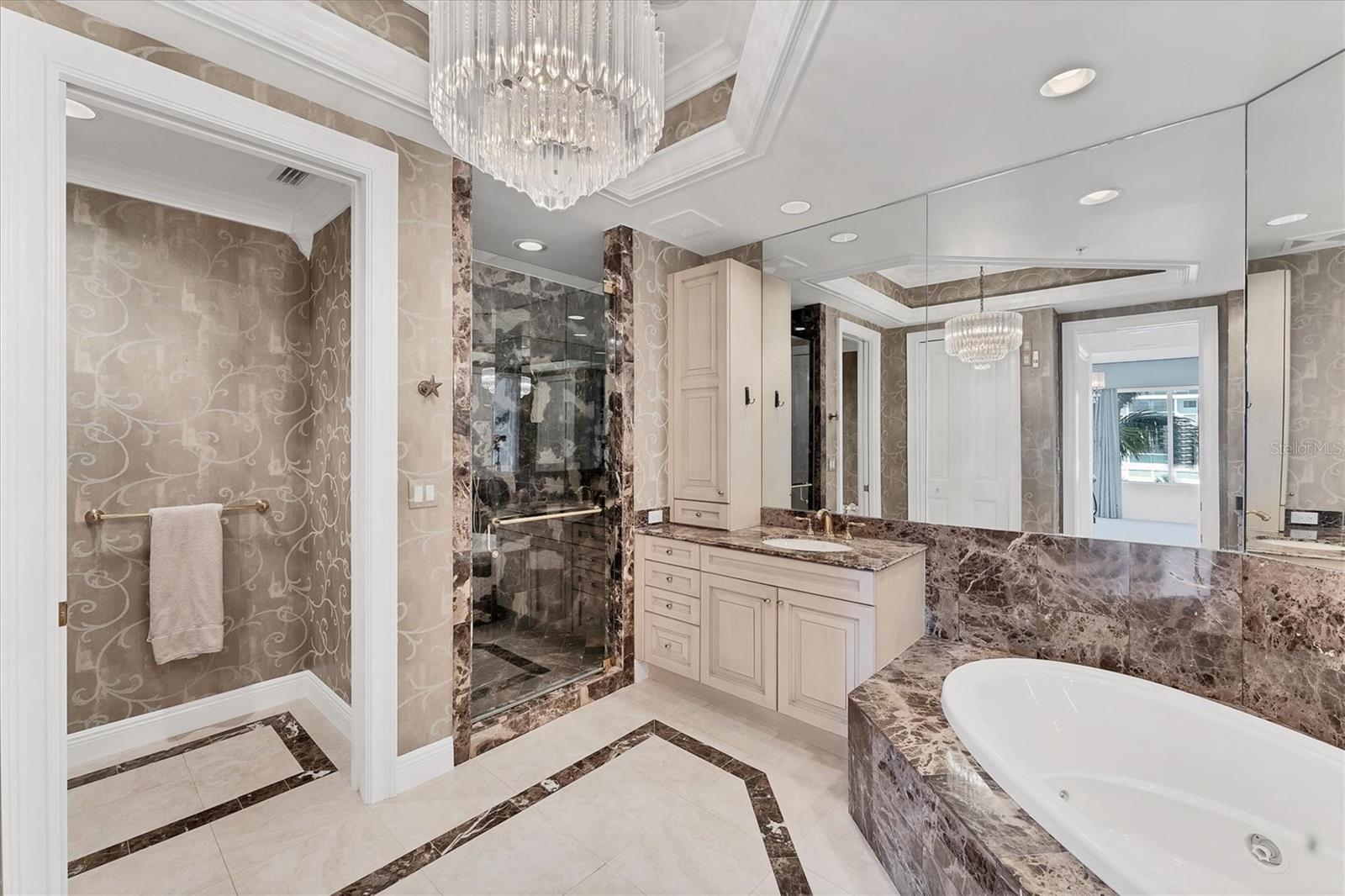 1300 BENJAMIN FRANKLIN DR #304, SARASOTA, FL, 34236