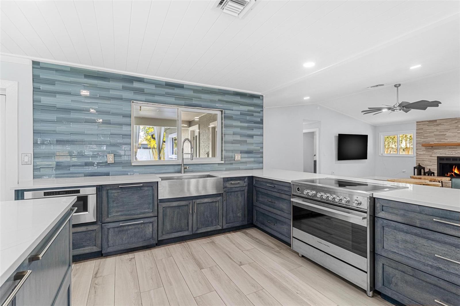 3029 GULL PL, CLEARWATER, FL, 33762