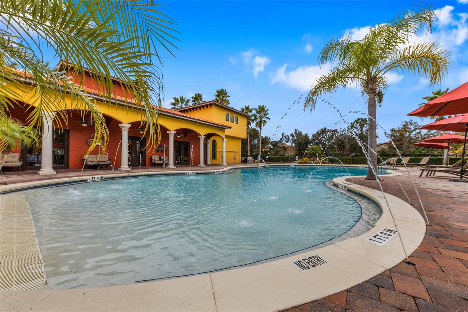 281 ANCONA AVE, DEBARY, FL, 32713