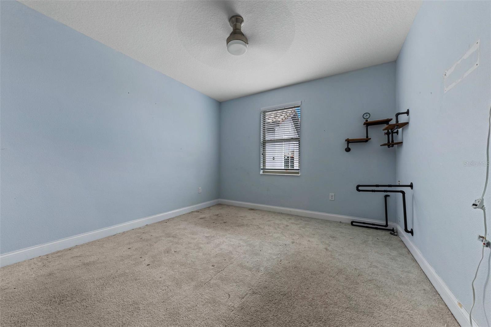 281 ANCONA AVE, DEBARY, FL, 32713