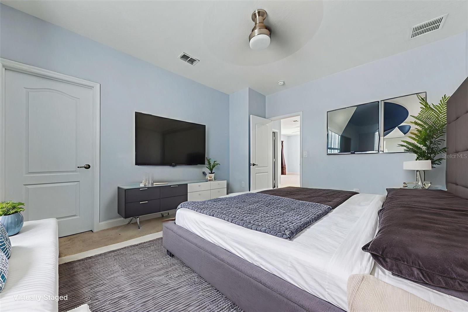 281 ANCONA AVE, DEBARY, FL, 32713