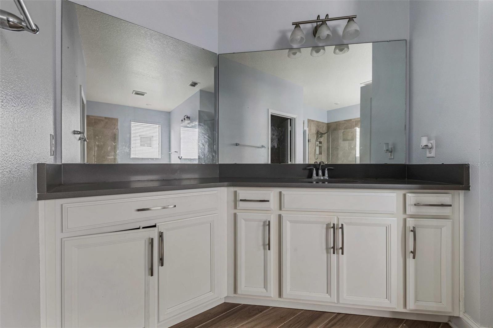 281 ANCONA AVE, DEBARY, FL, 32713