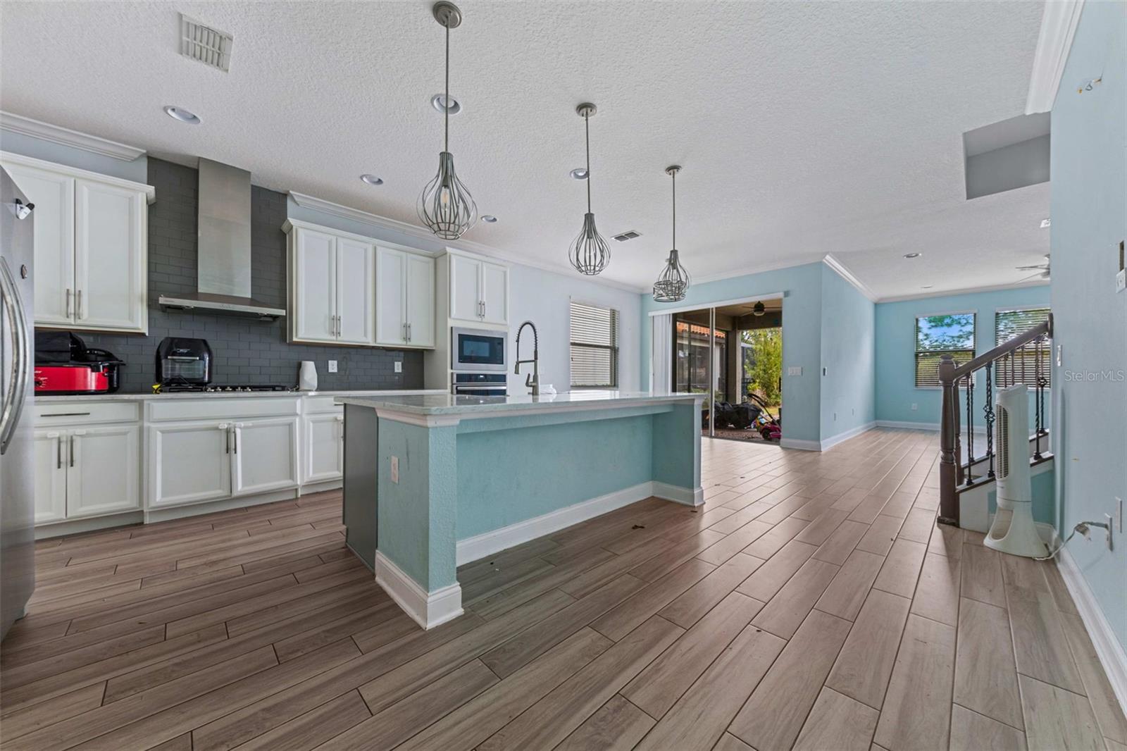281 ANCONA AVE, DEBARY, FL, 32713