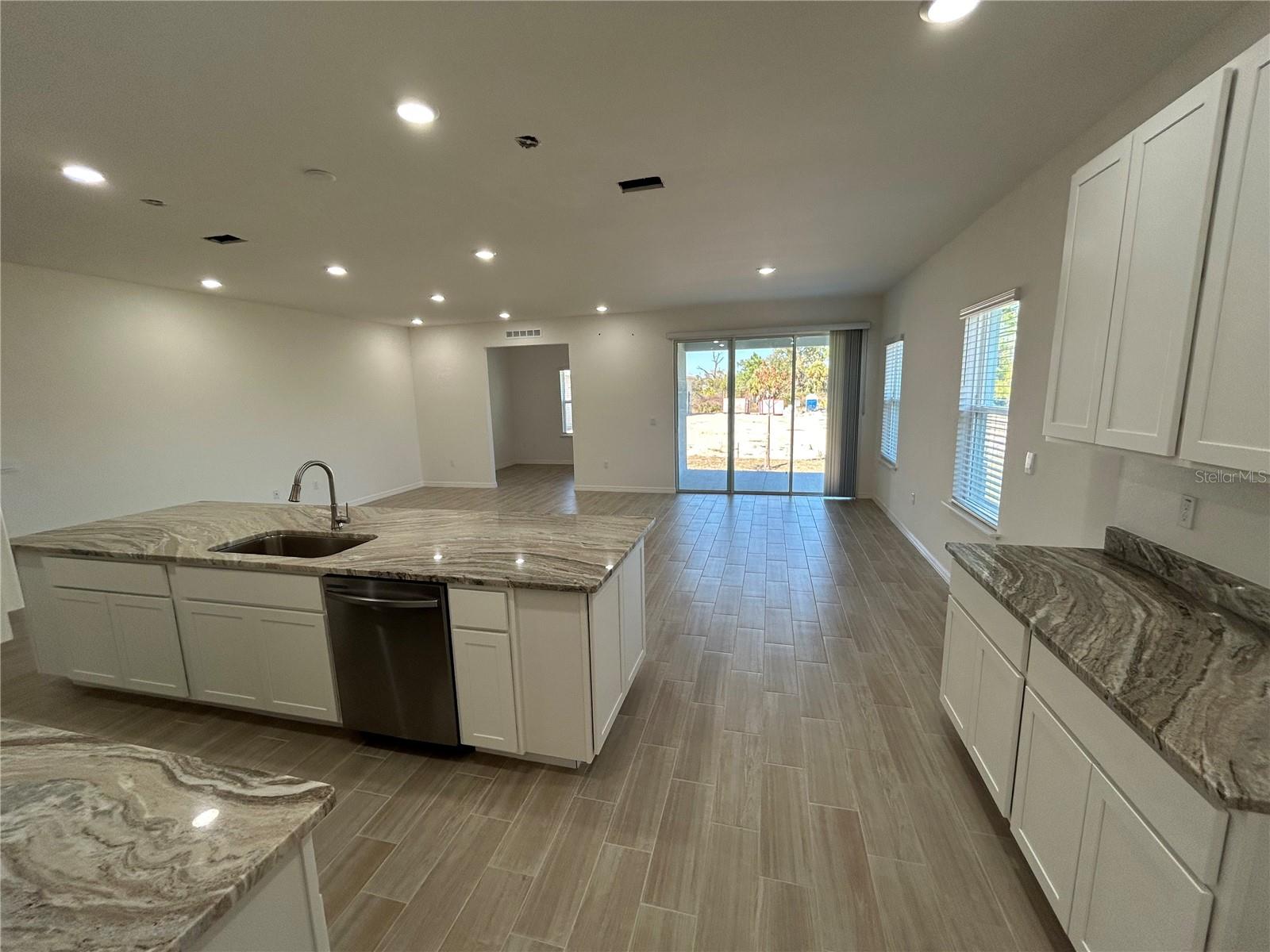 22500 PROVANCE AVE, PORT CHARLOTTE, FL, 33954