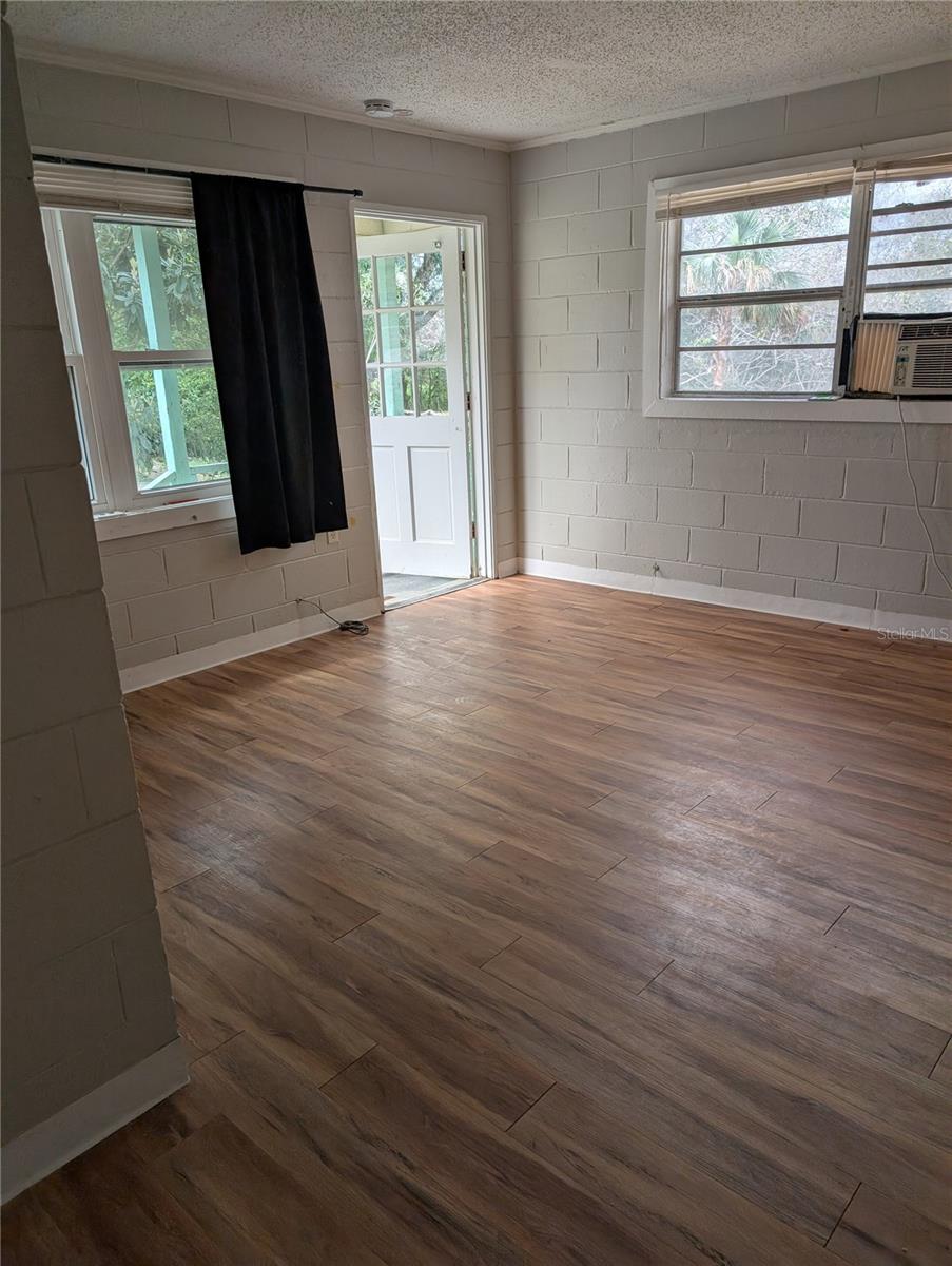 740 E MINNEOLA AVE, CLERMONT, FL, 34711