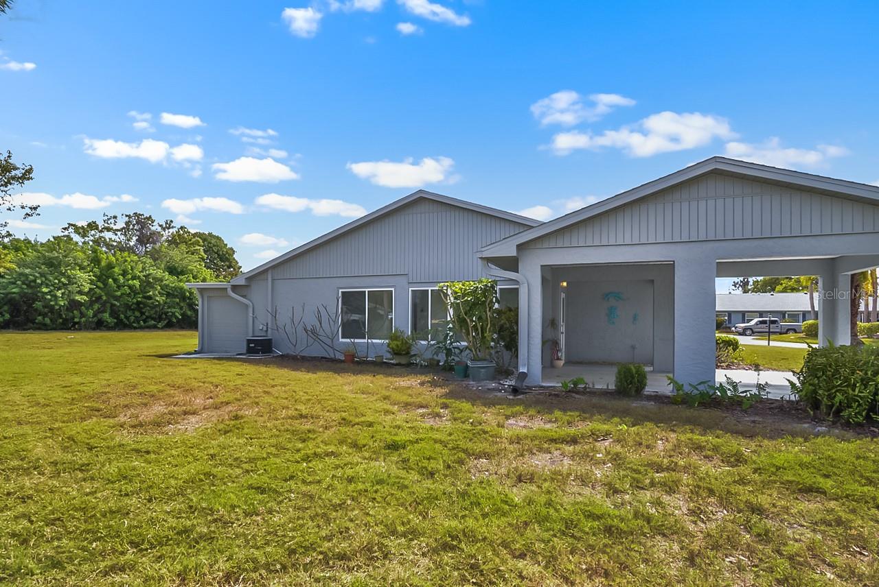 501 FALLOW CT #A, SUN CITY CENTER, FL, 33573