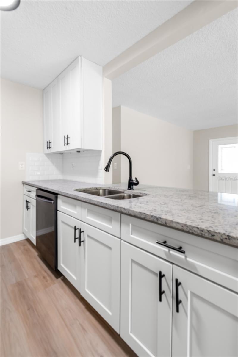 501 FALLOW CT #A, SUN CITY CENTER, FL, 33573