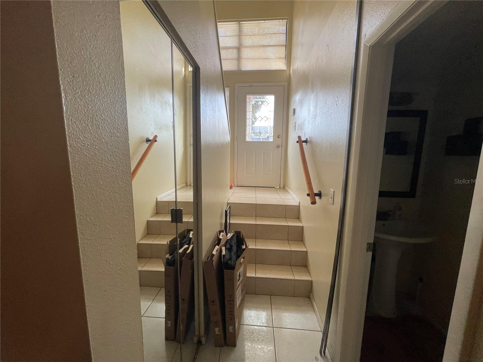 5034 TERRACE VILLAGE LN, TAMPA, FL, 33617