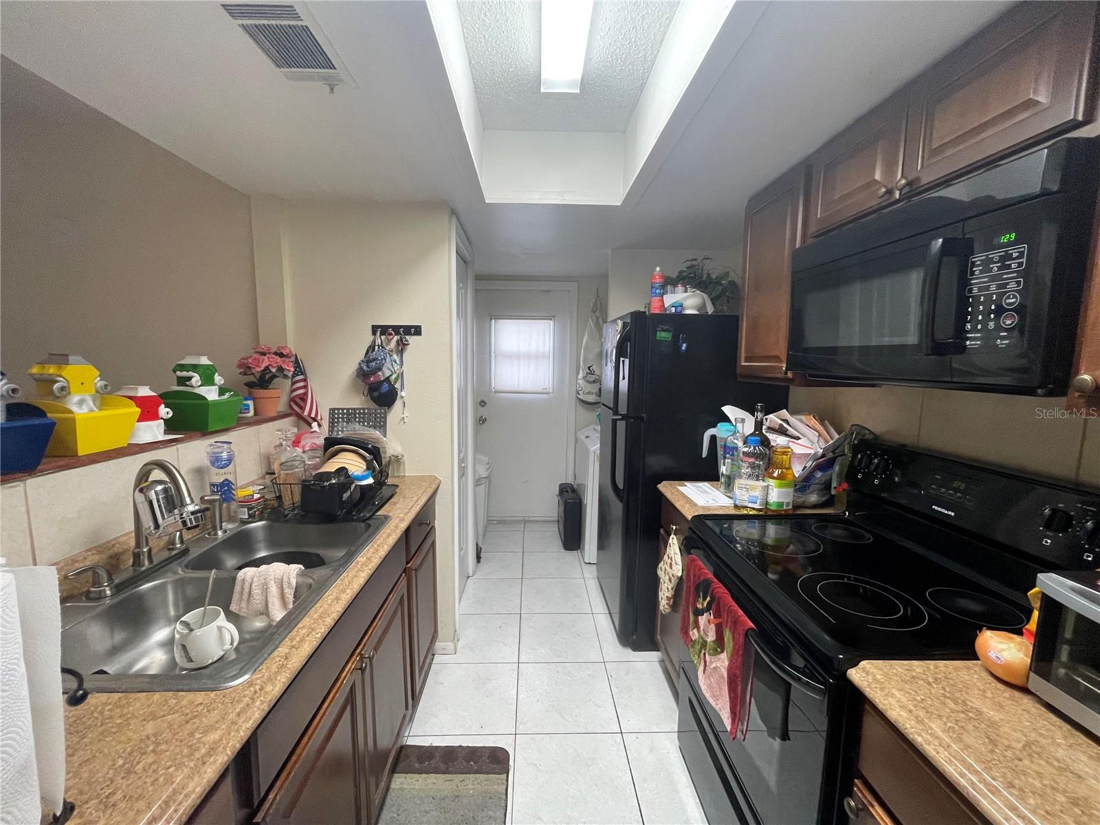 5034 TERRACE VILLAGE LN, TAMPA, FL, 33617