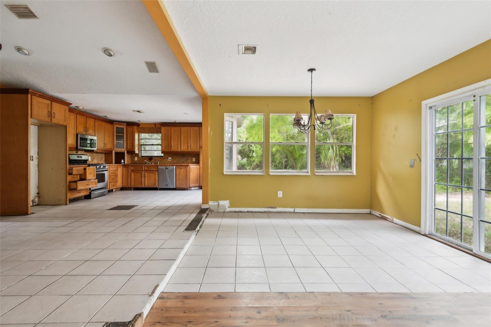 6226 5TH ST, VERO BEACH, FL, 32968