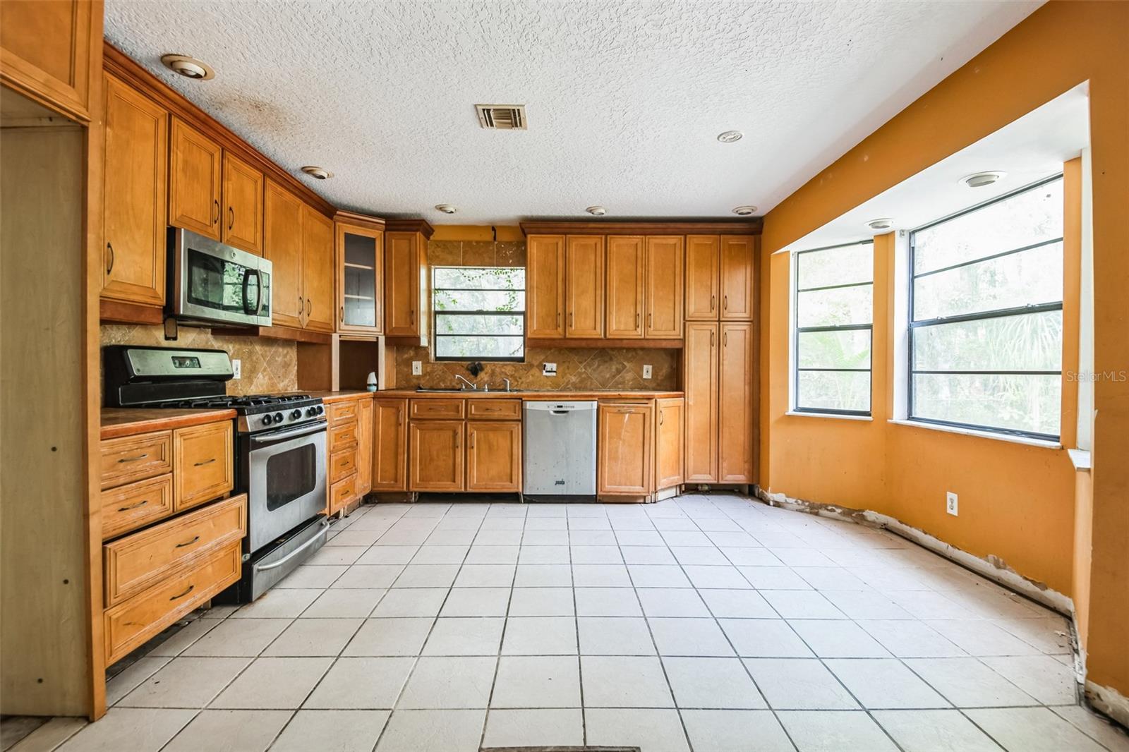 6226 5TH ST, VERO BEACH, FL, 32968