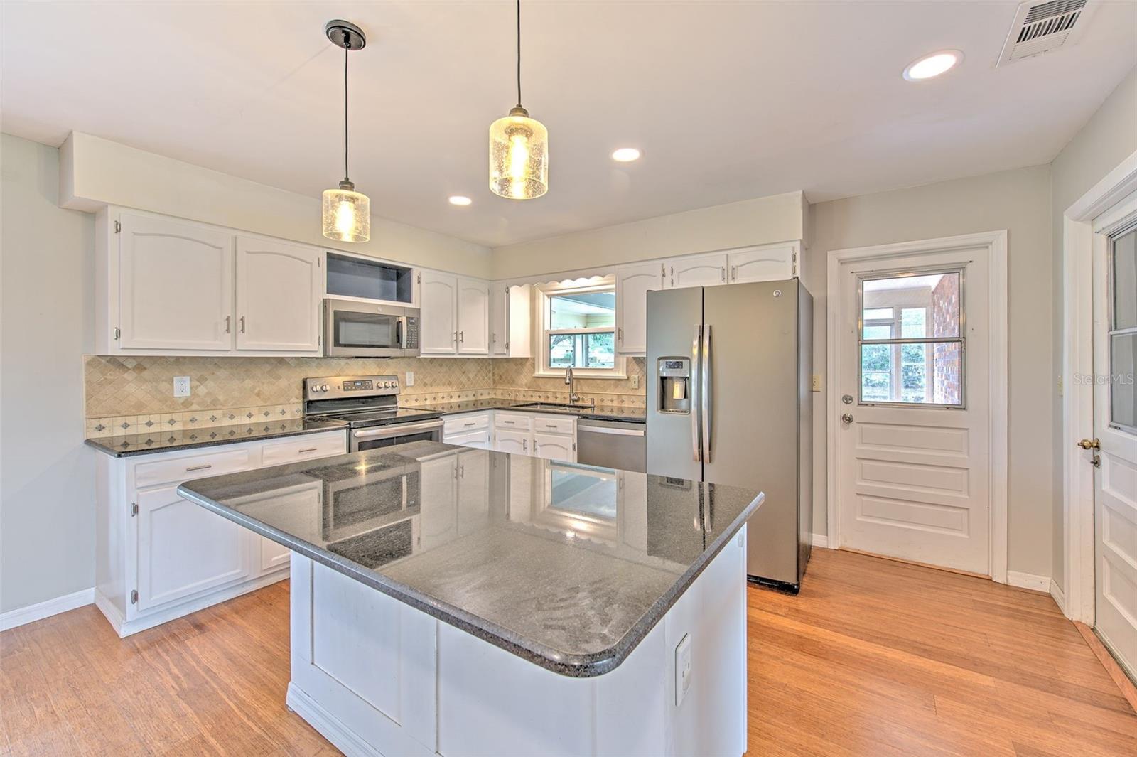 1209 THOMAS JACOBS PL, BRANDON, FL, 33510