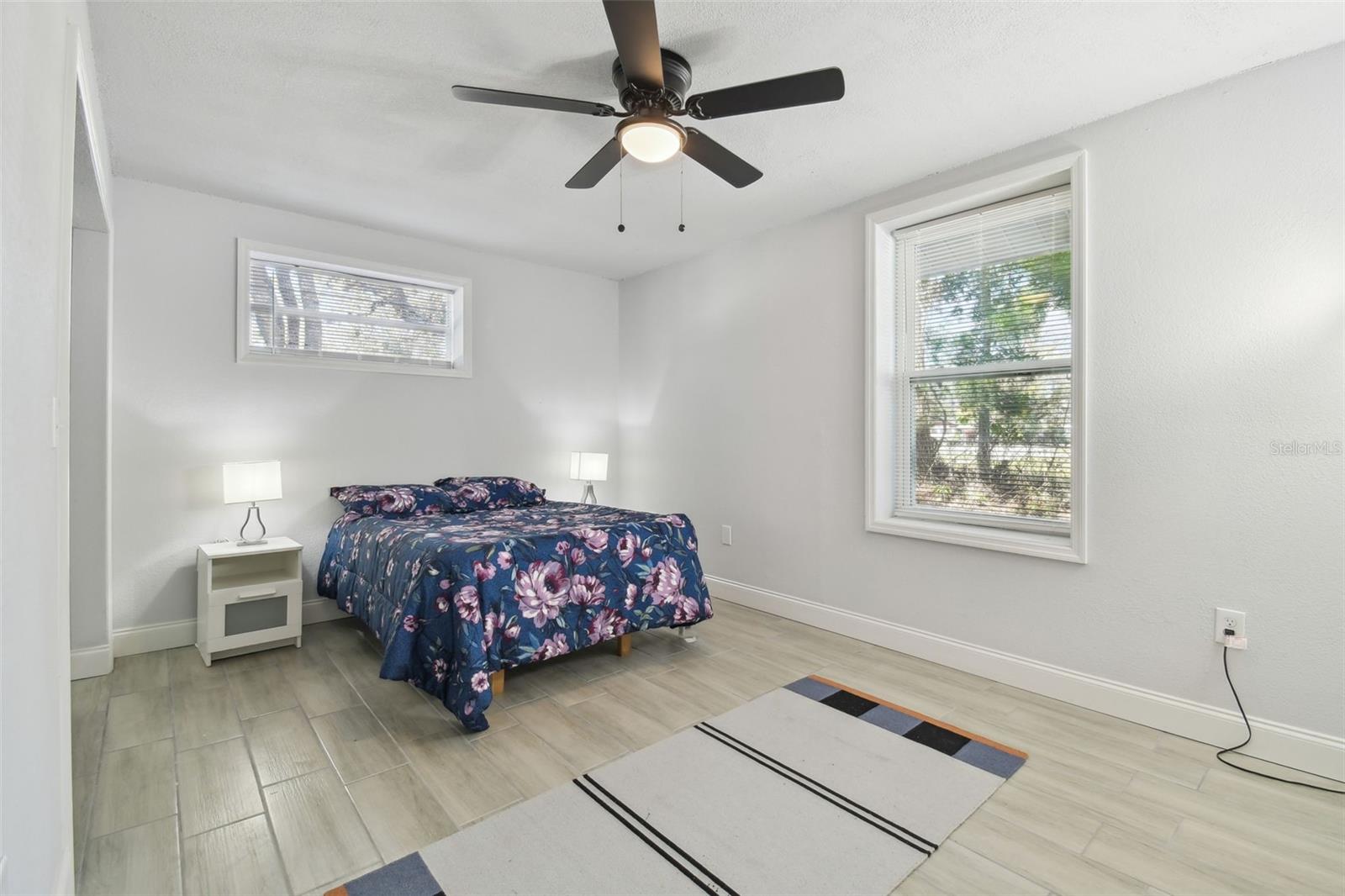 701 37TH AVENUE DR E, BRADENTON, FL, 34208