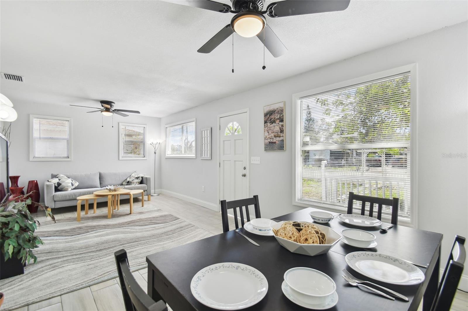 701 37TH AVENUE DR E, BRADENTON, FL, 34208