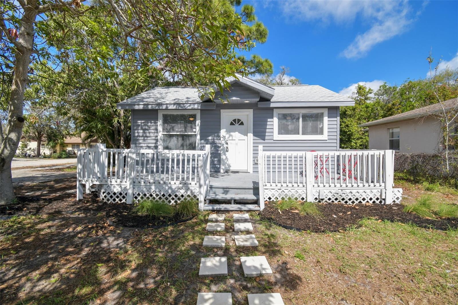 701 37TH AVENUE DR E, BRADENTON, FL, 34208
