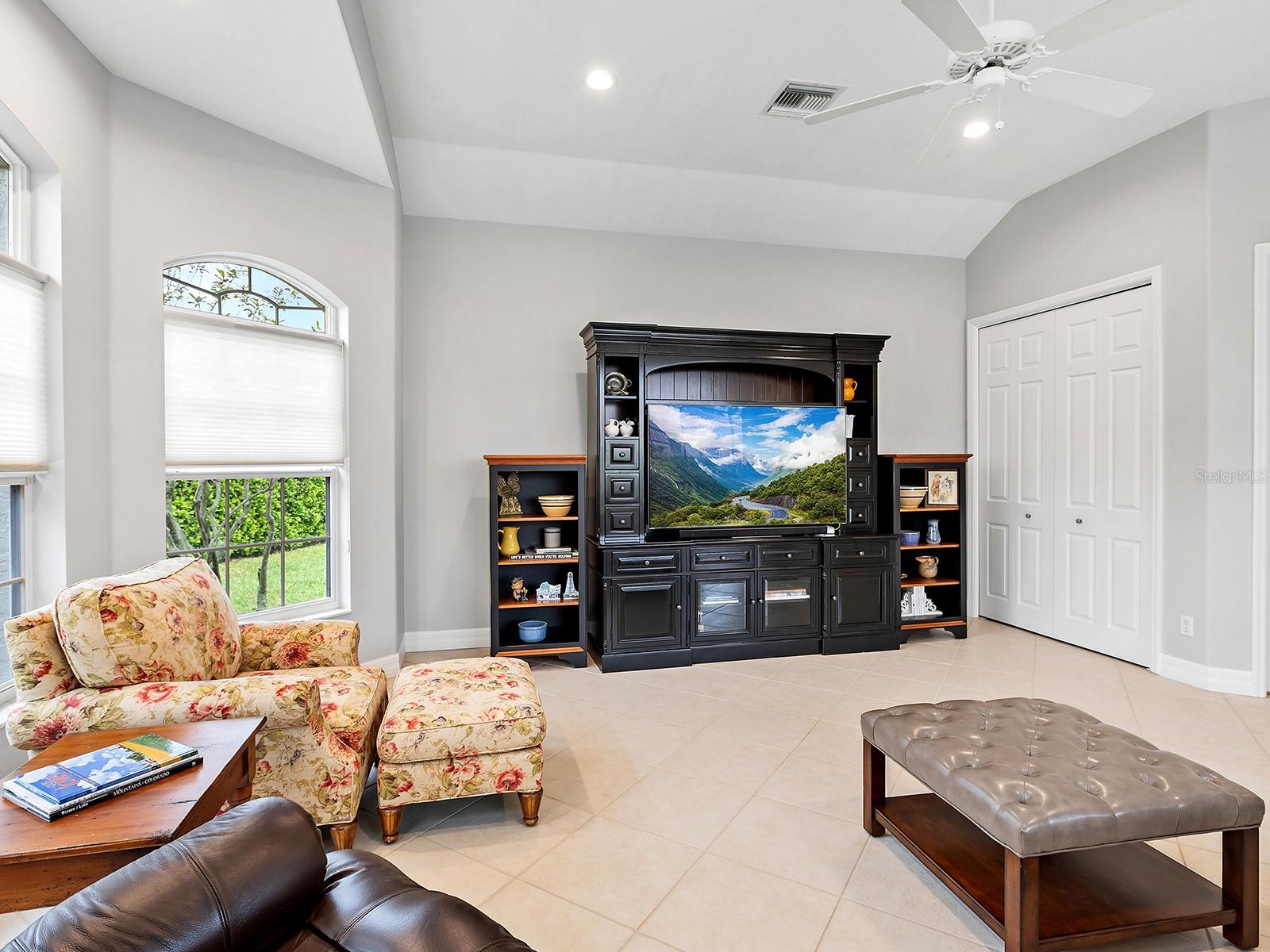 7934 ROYAL BIRKDALE CIR, LAKEWOOD RANCH, FL, 34202
