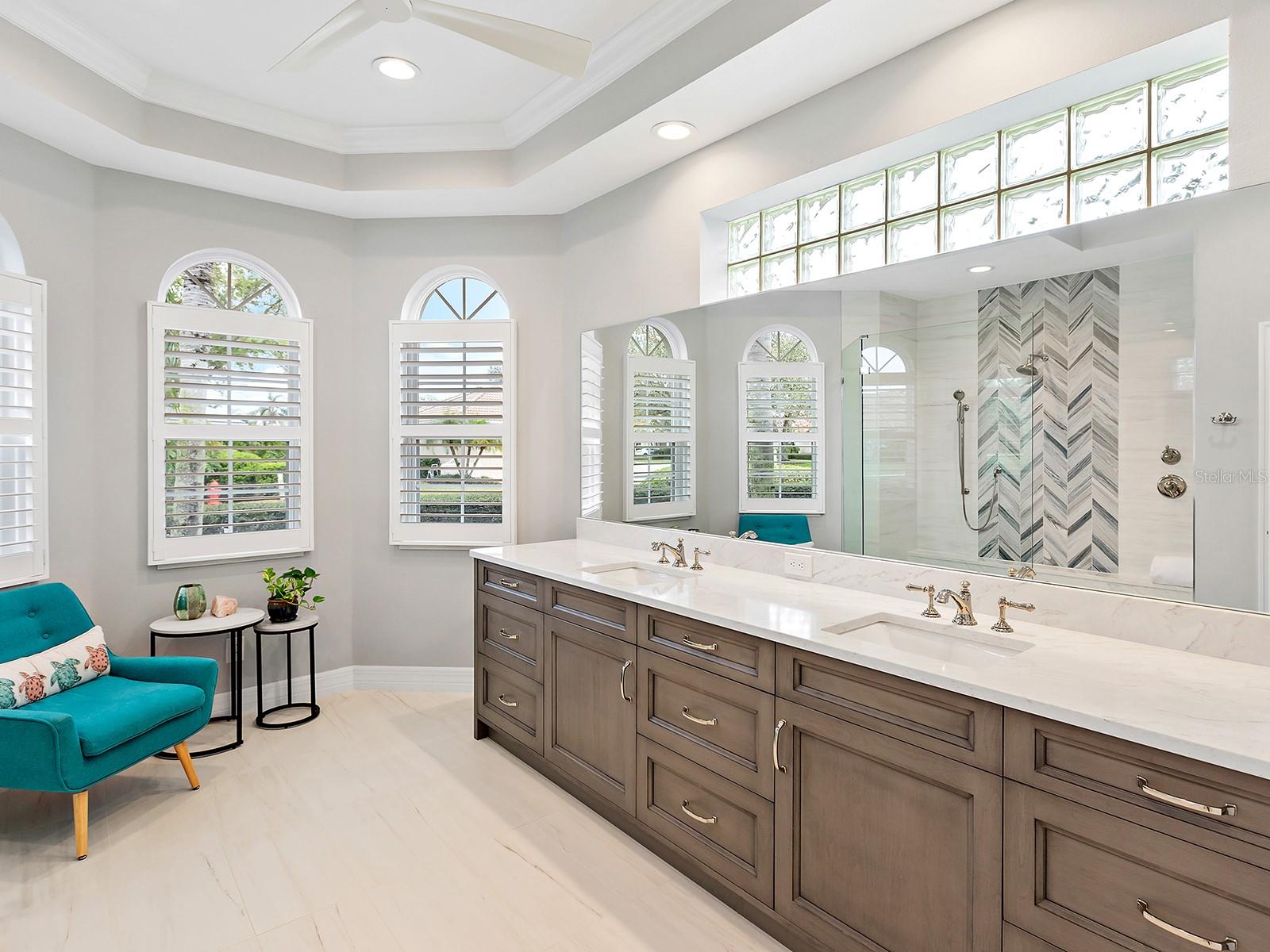 7934 ROYAL BIRKDALE CIR, LAKEWOOD RANCH, FL, 34202