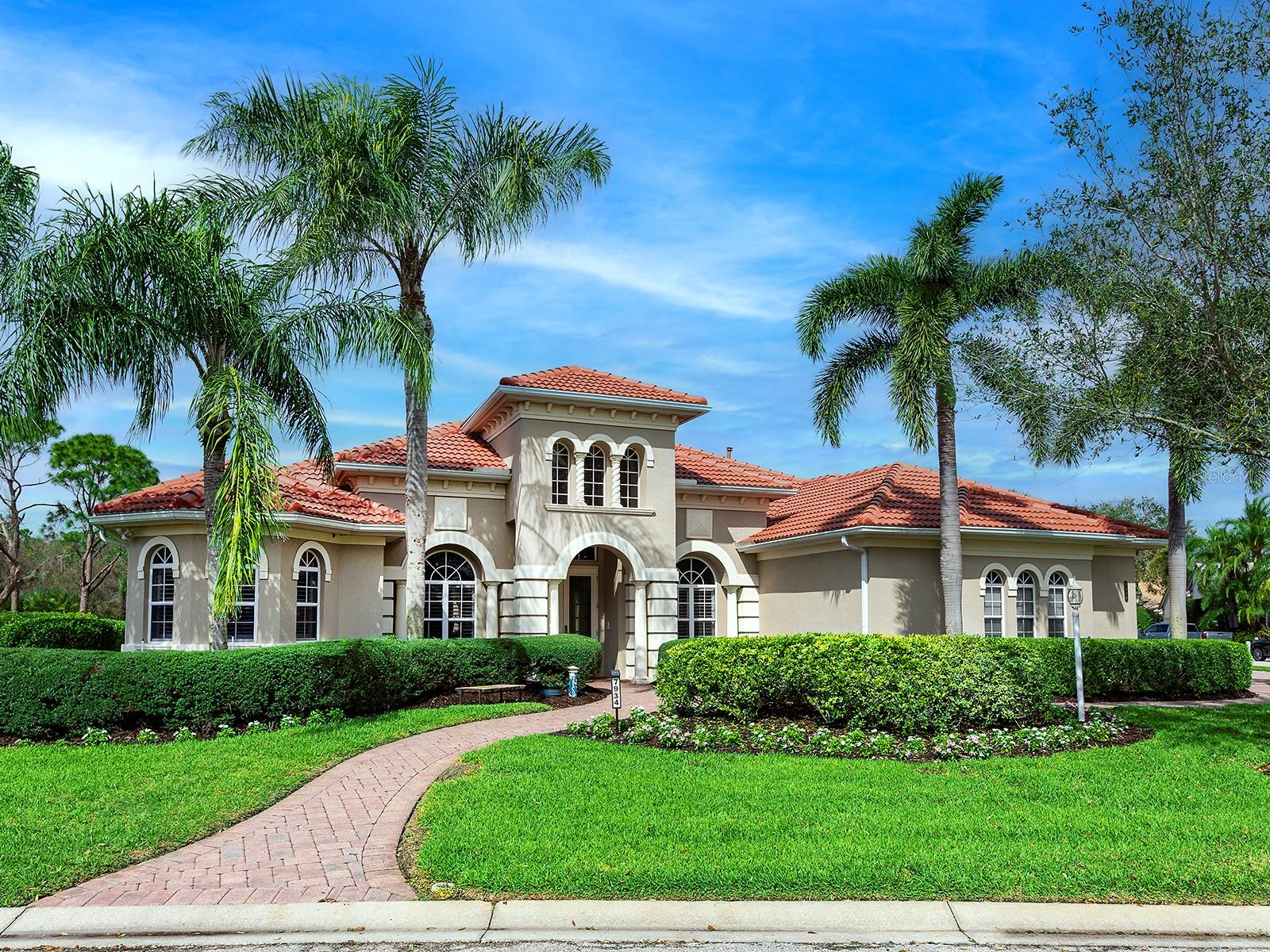 7934 ROYAL BIRKDALE CIR, LAKEWOOD RANCH, FL, 34202