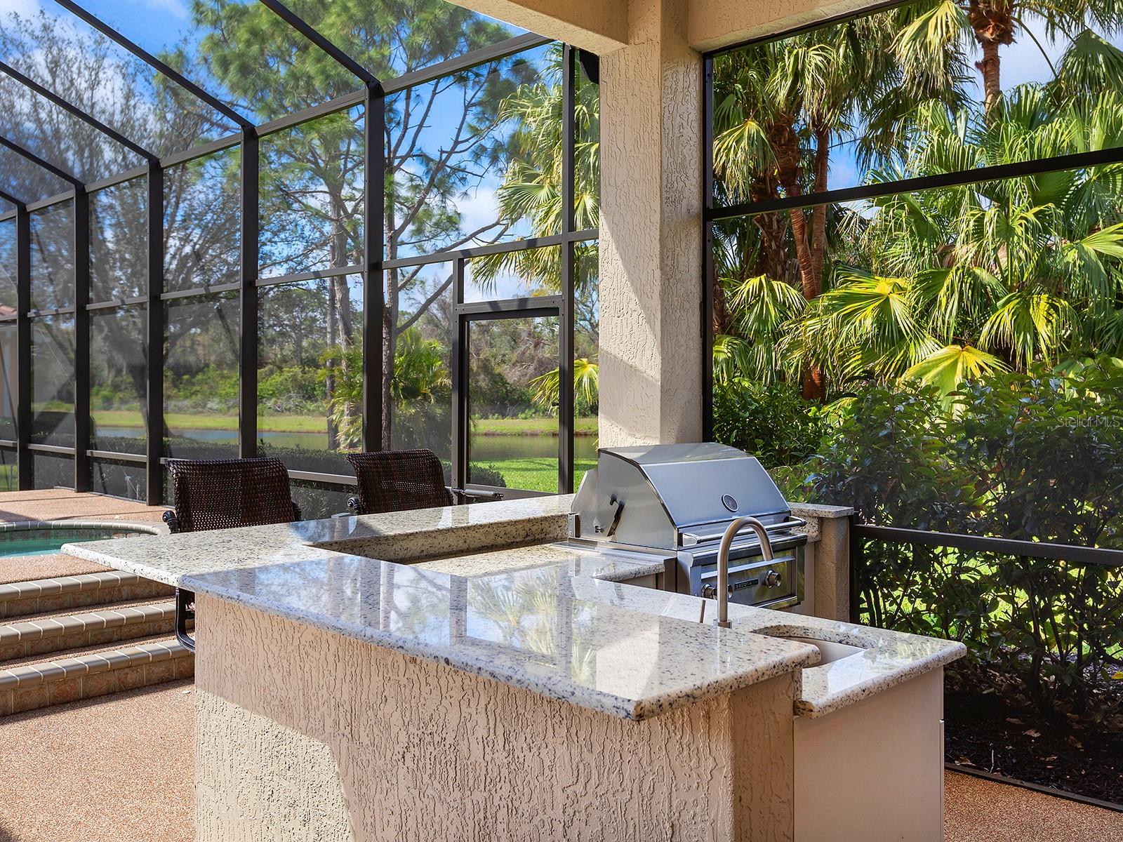 7934 ROYAL BIRKDALE CIR, LAKEWOOD RANCH, FL, 34202