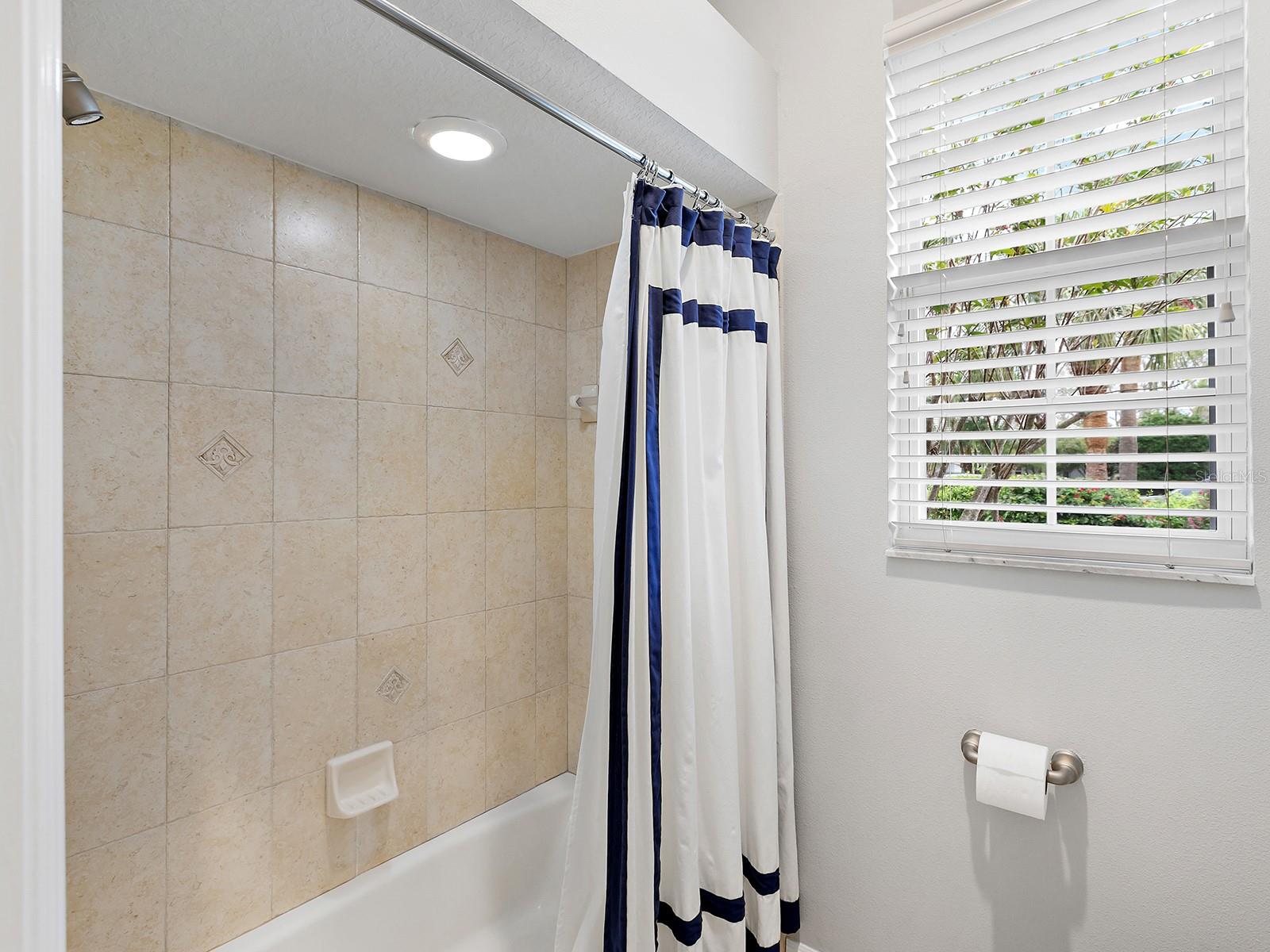 7934 ROYAL BIRKDALE CIR, LAKEWOOD RANCH, FL, 34202