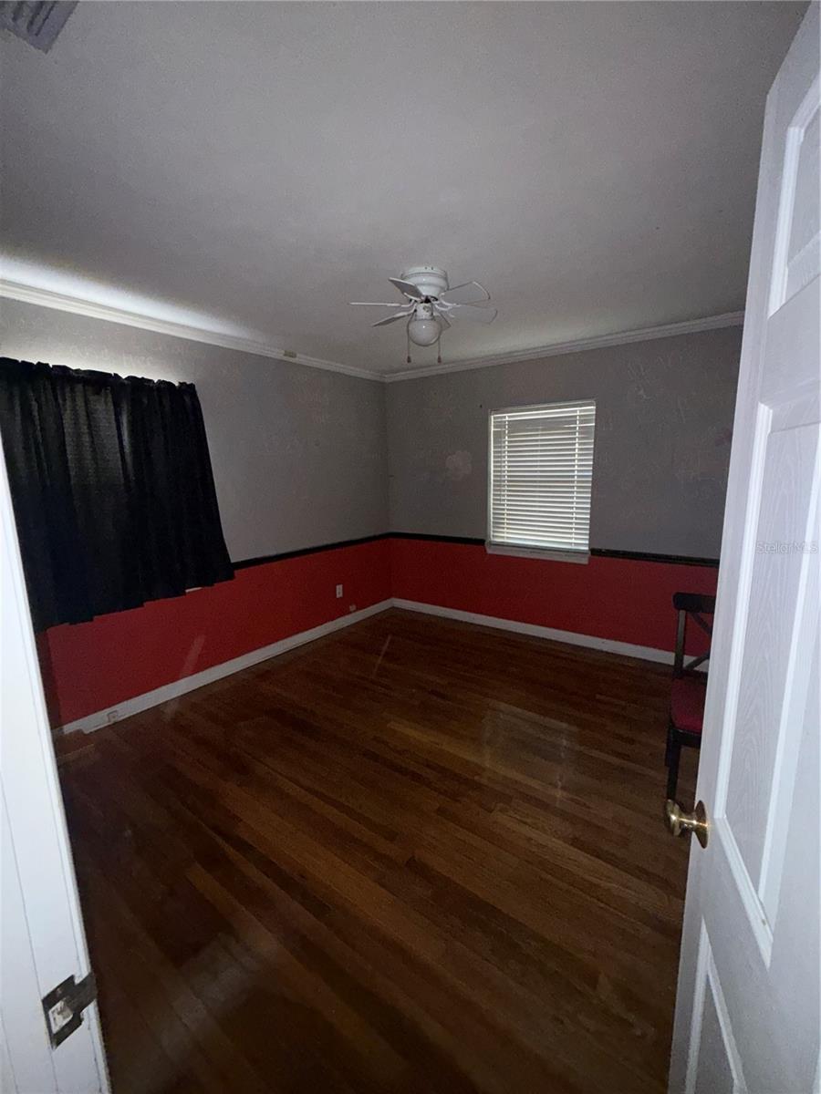 471 W DAVIS BLVD, TAMPA, FL, 33606