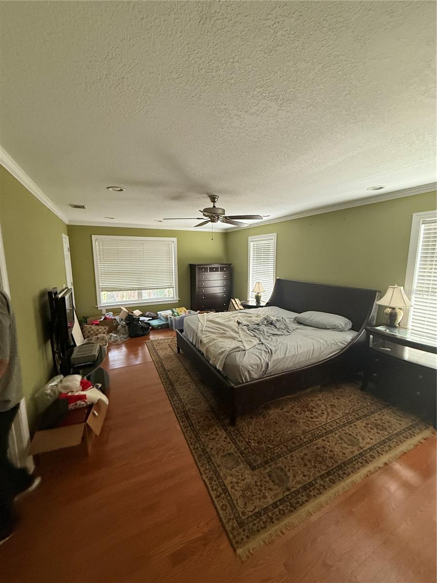 471 W DAVIS BLVD, TAMPA, FL, 33606
