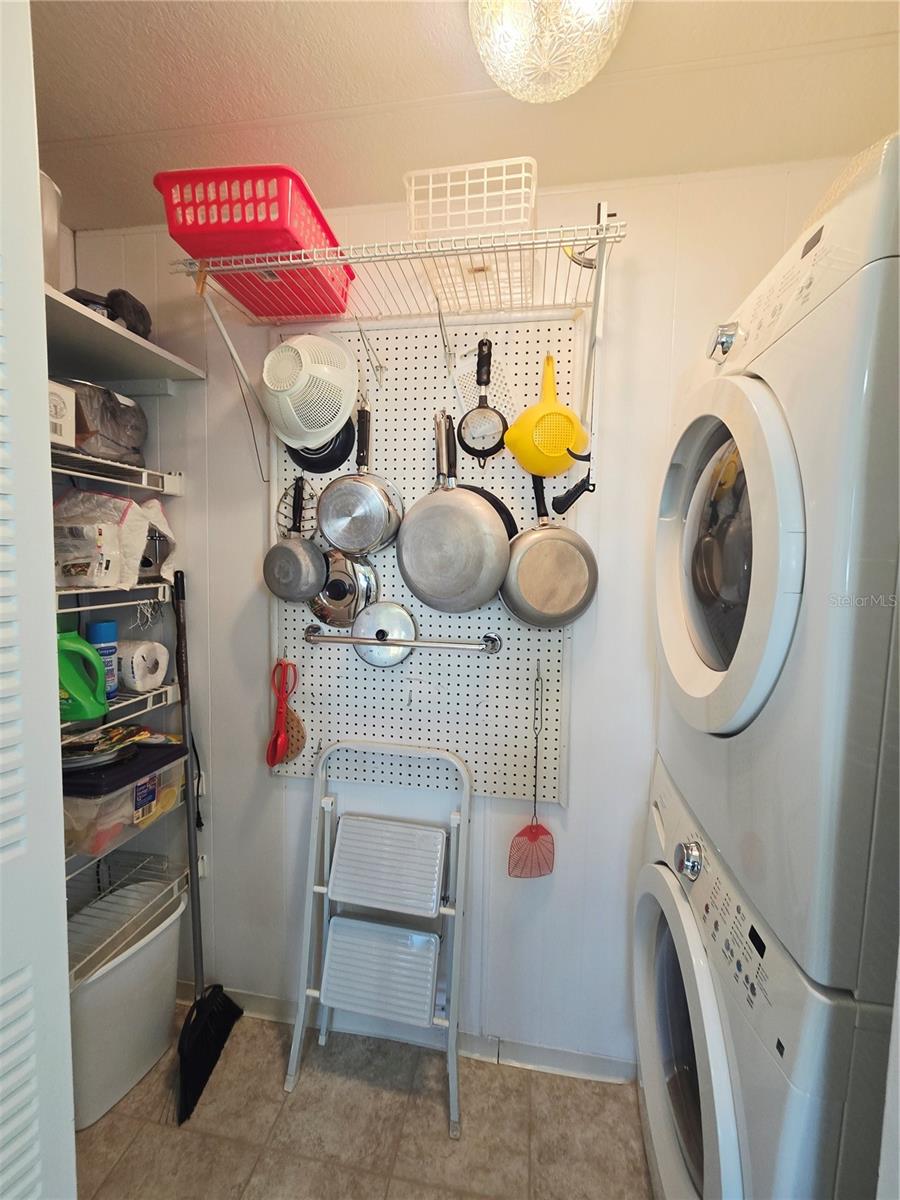 TB8355393 Property Photo