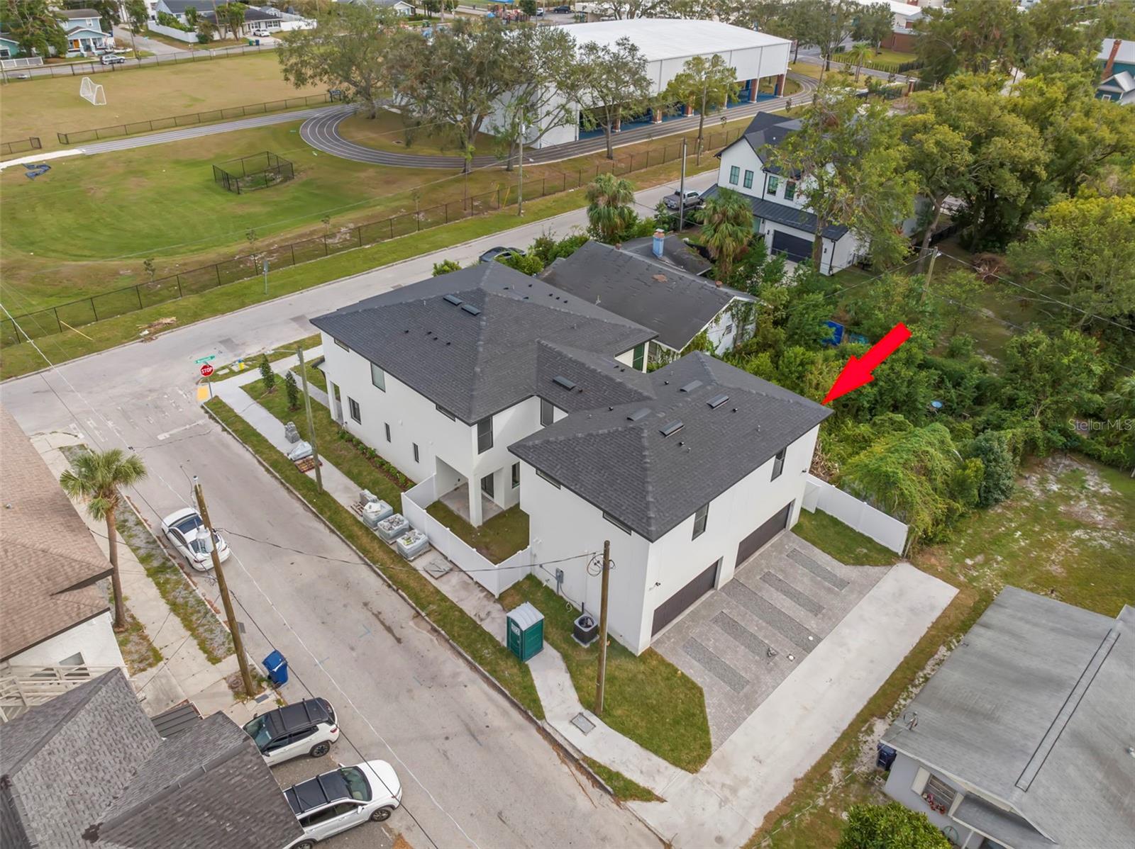2810 N MASSACHUSETTS AVE, TAMPA, FL, 33602
