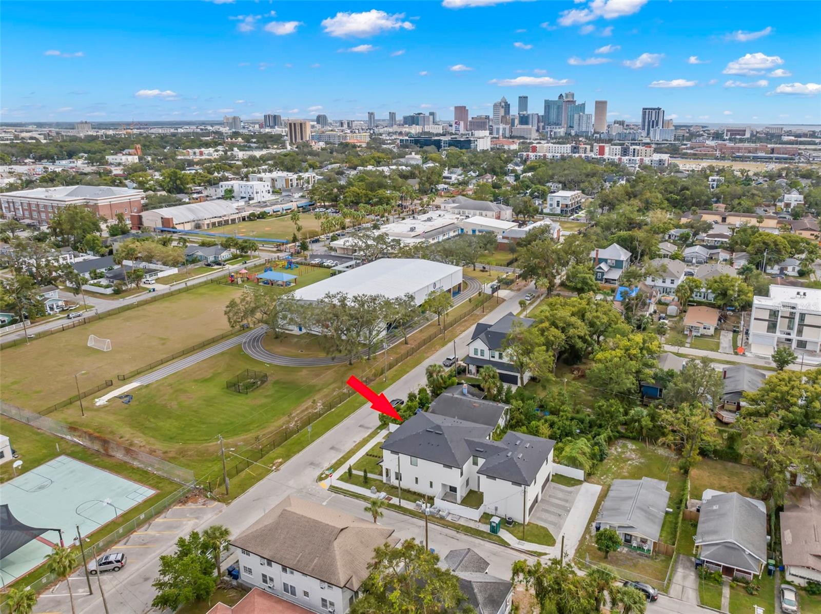 2810 N MASSACHUSETTS AVE, TAMPA, FL, 33602
