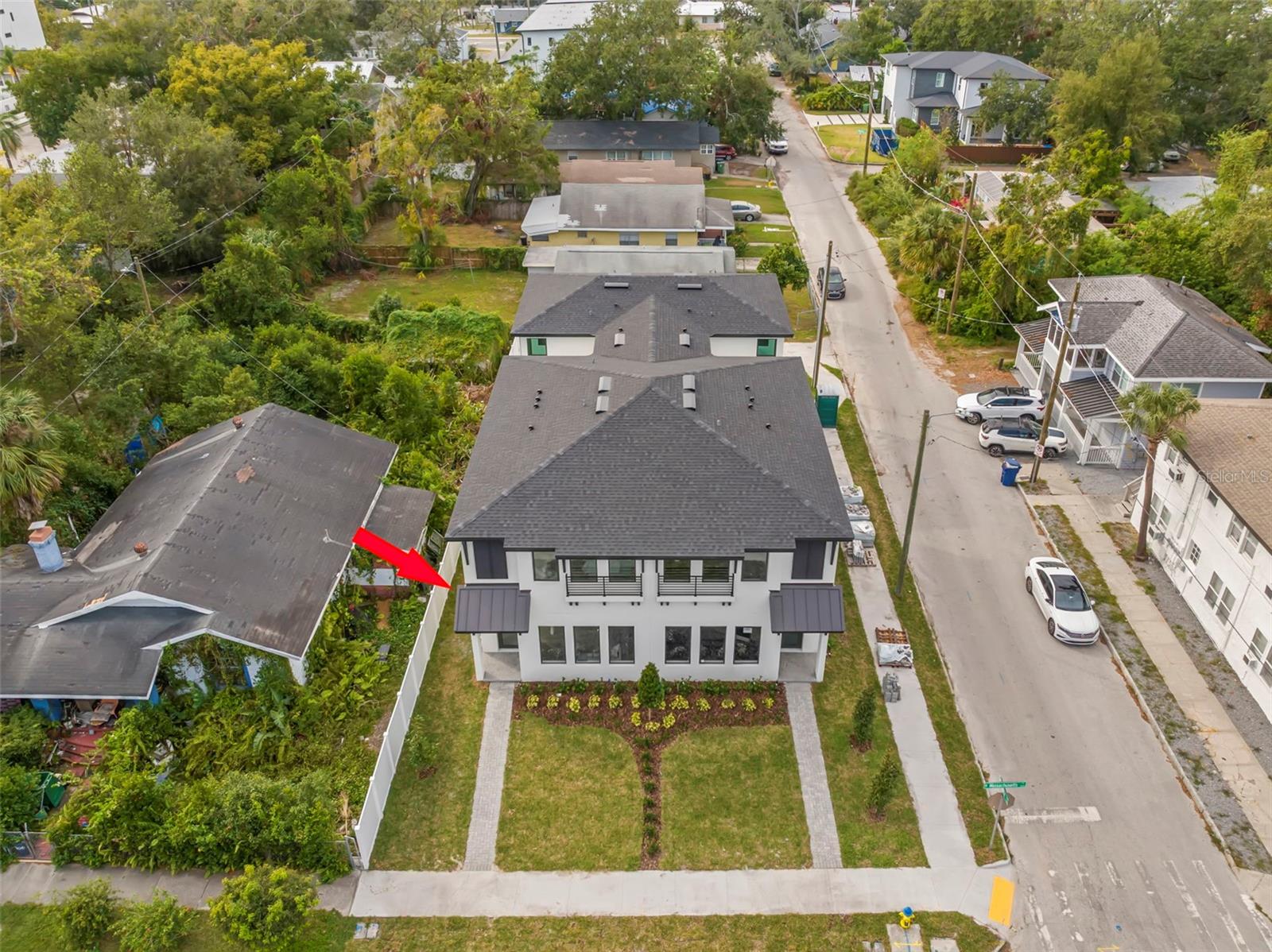 2810 N MASSACHUSETTS AVE, TAMPA, FL, 33602