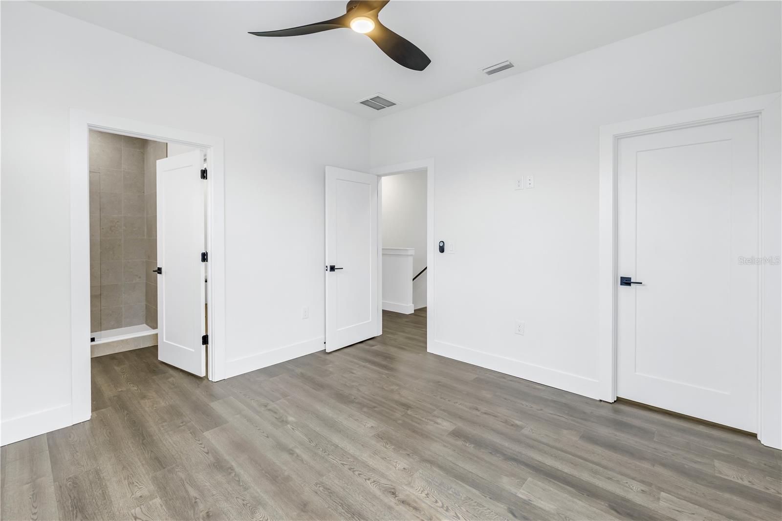 2810 N MASSACHUSETTS AVE, TAMPA, FL, 33602