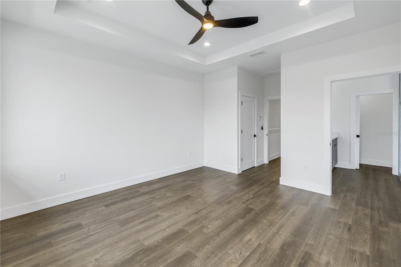 2810 N MASSACHUSETTS AVE, TAMPA, FL, 33602