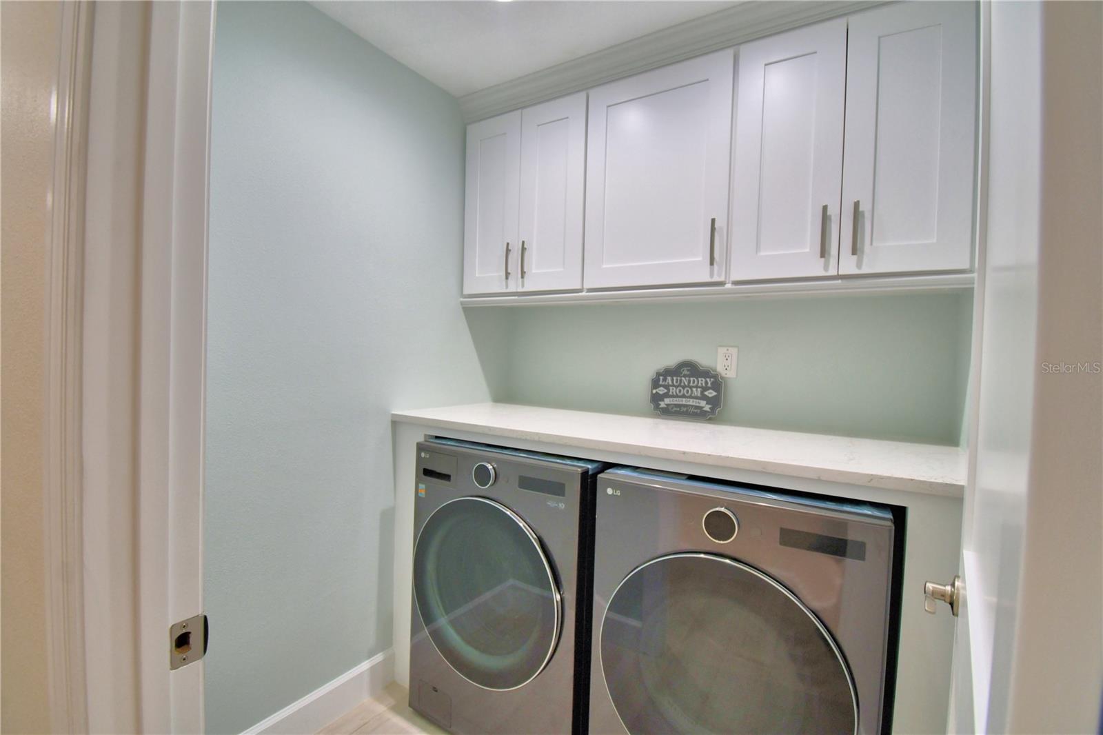 1390 86TH TER N, ST PETERSBURG, FL, 33702