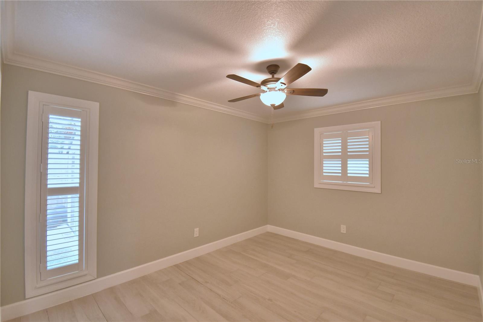 1390 86TH TER N, ST PETERSBURG, FL, 33702