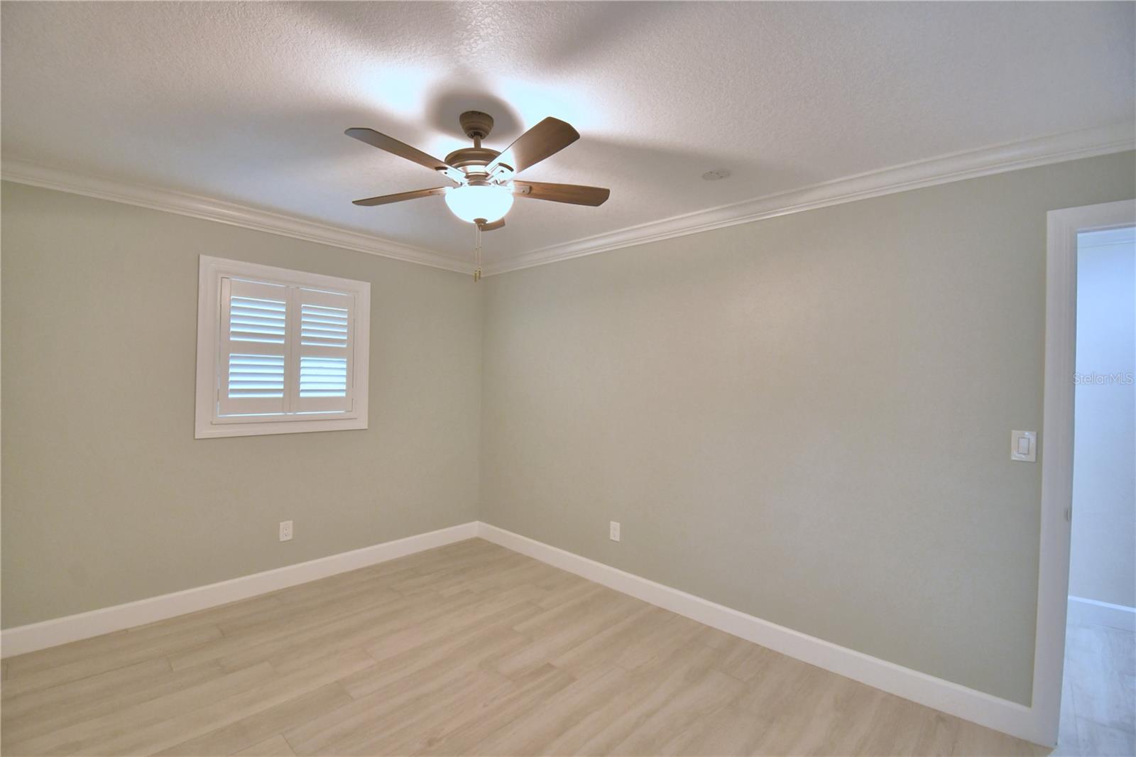 1390 86TH TER N, ST PETERSBURG, FL, 33702