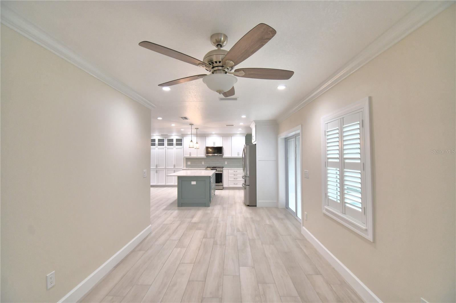 1390 86TH TER N, ST PETERSBURG, FL, 33702