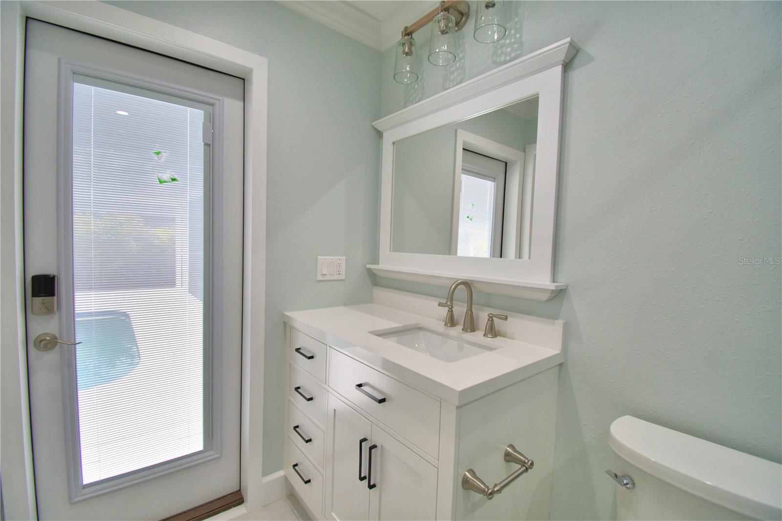 1390 86TH TER N, ST PETERSBURG, FL, 33702