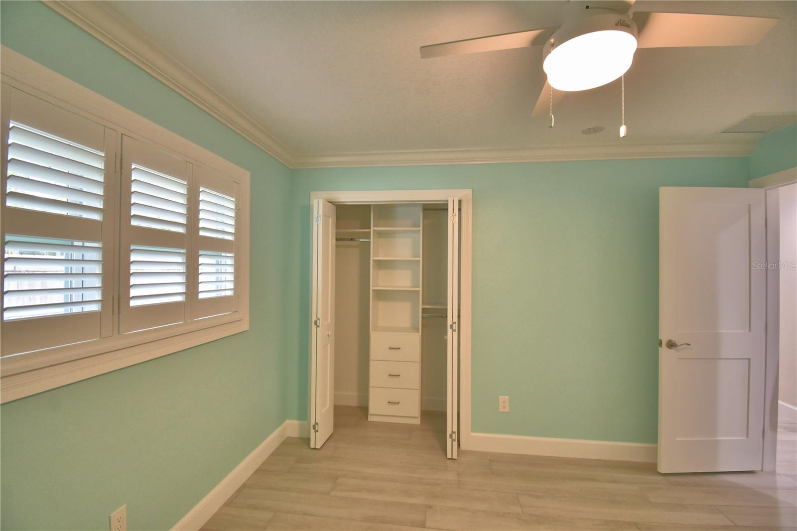 1390 86TH TER N, ST PETERSBURG, FL, 33702