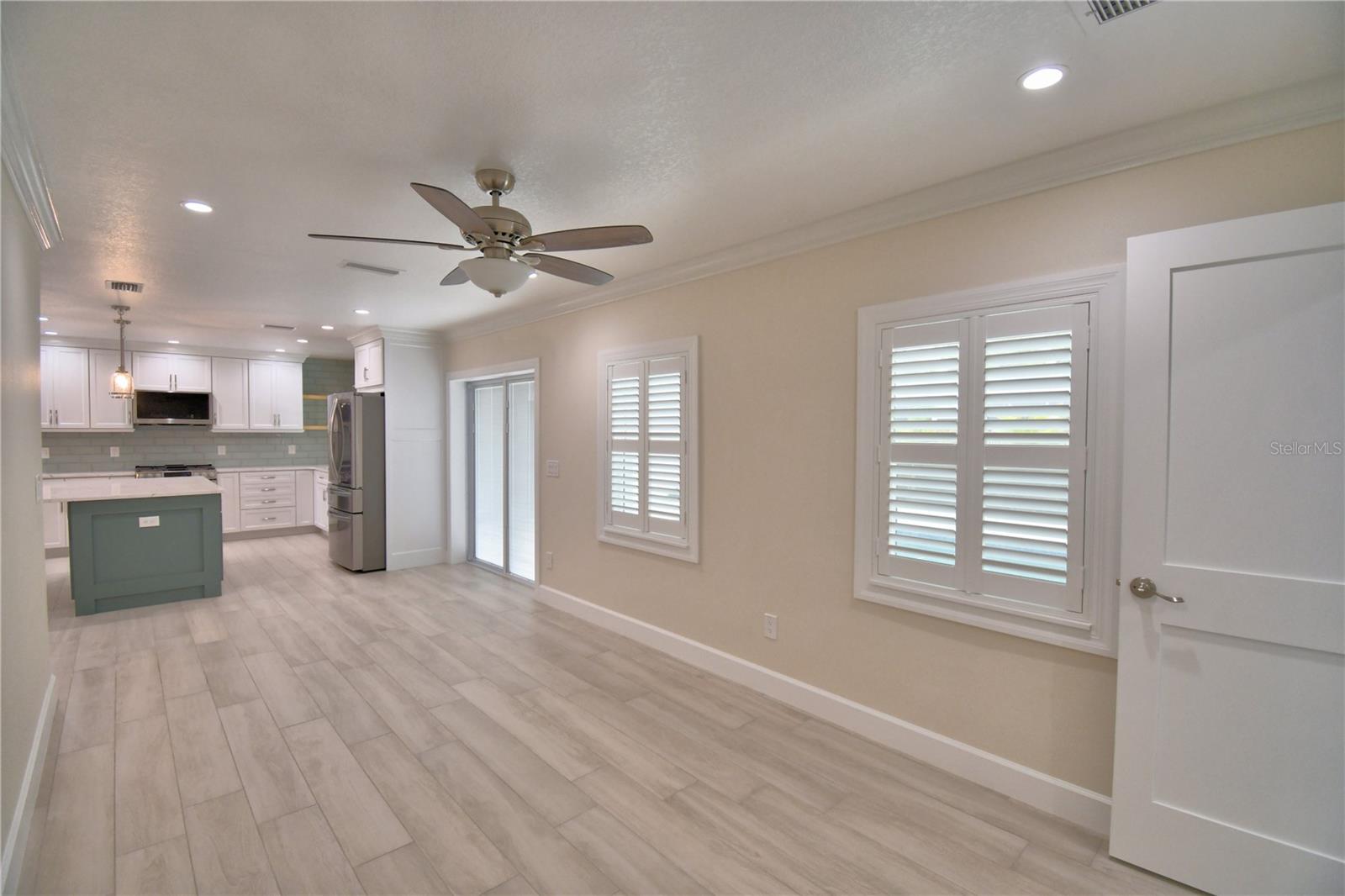 1390 86TH TER N, ST PETERSBURG, FL, 33702